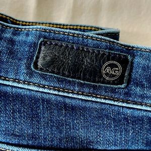 AG DENIM The Farrah skinny ankle size 28 regular. Dark wash.